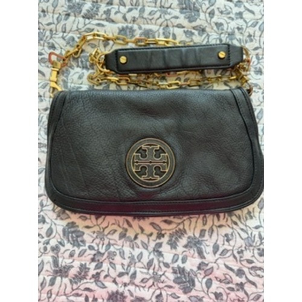 Tory Burch Amanda‎ Clutch Black Pebbled Leather Crossbody Bag Gold Hardware X123